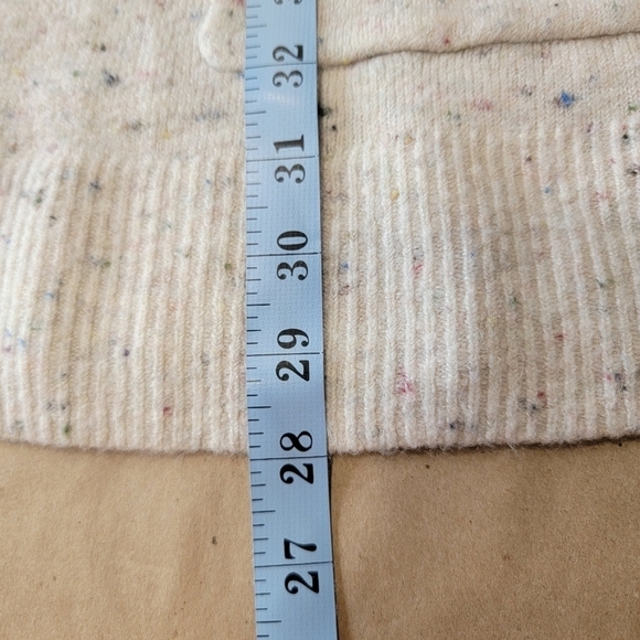 Old Navy Size M Cream with Multi Color Speckles Open Cardigan, Exc. Used Cond. - Picture 6 of 9